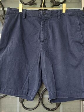 Banana Republic Classic Aiden Easy Care Cotton Chino Shorts Men's 35 Navy Blue